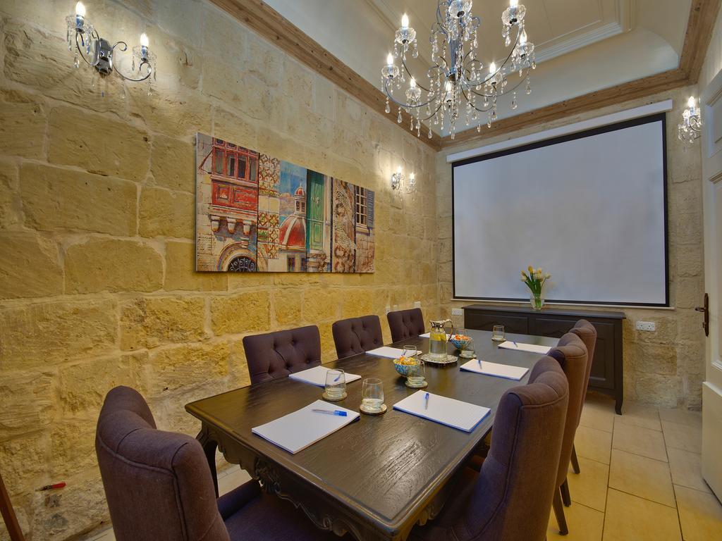 Julesy'S Bnb Cospicua Exterior foto