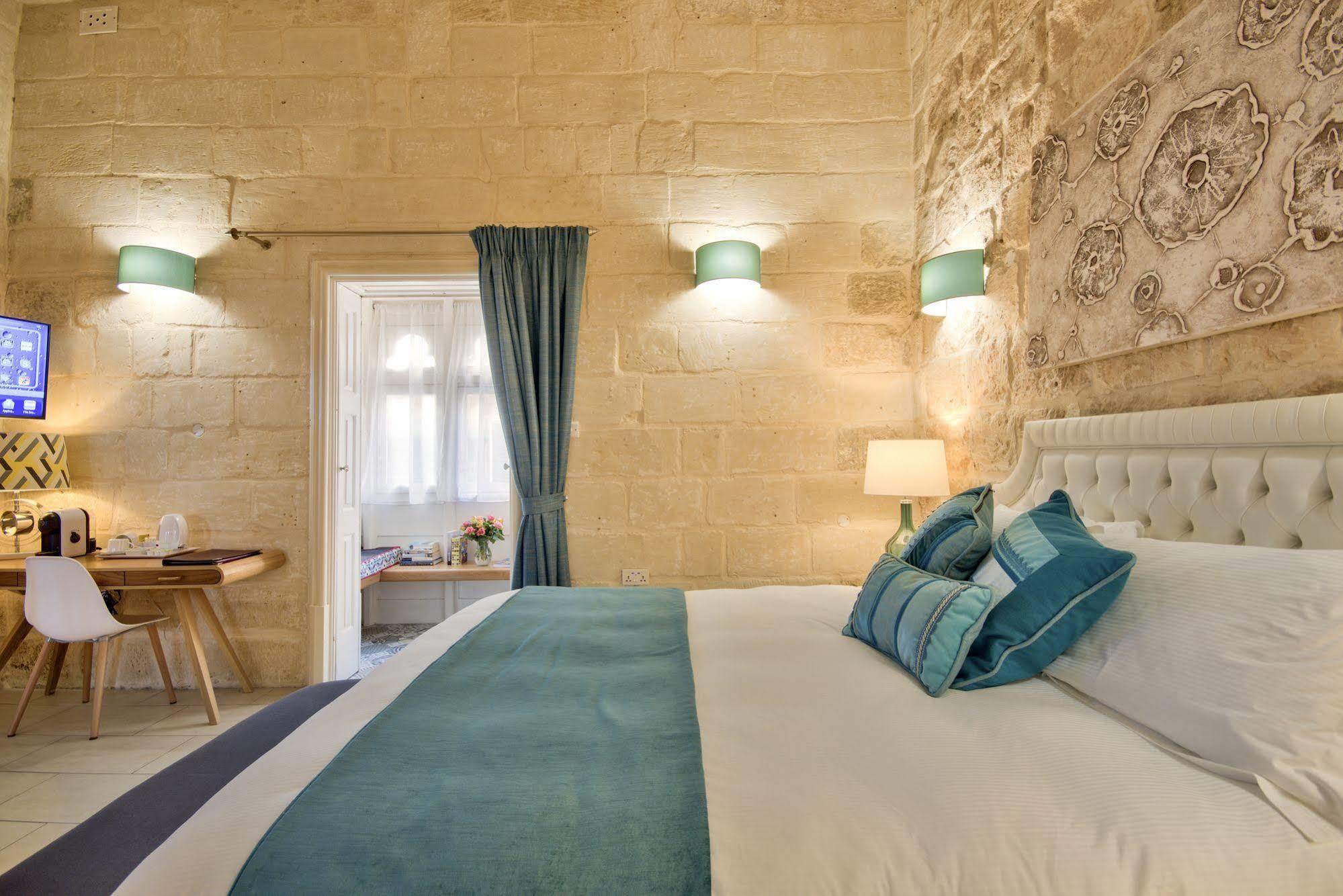 Julesy'S Bnb Cospicua Exterior foto